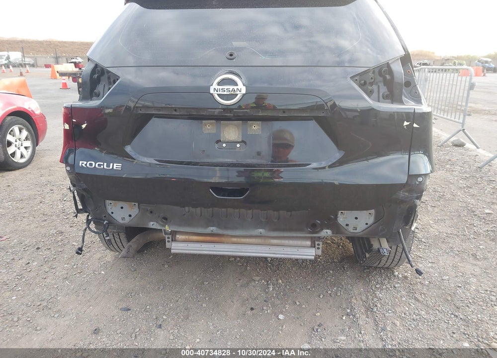 2017 NISSAN ROGUE S VIN: JN8AT2MT3HW398815