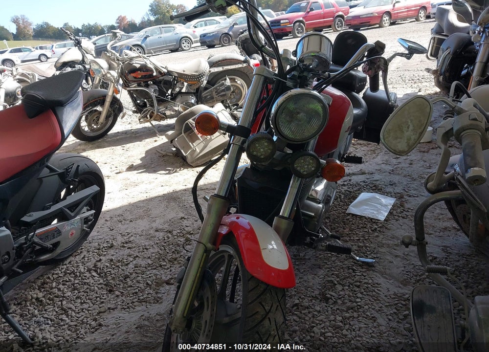 1997 HONDA VT1100 C1A VIN: 1HFSC1800VA100813