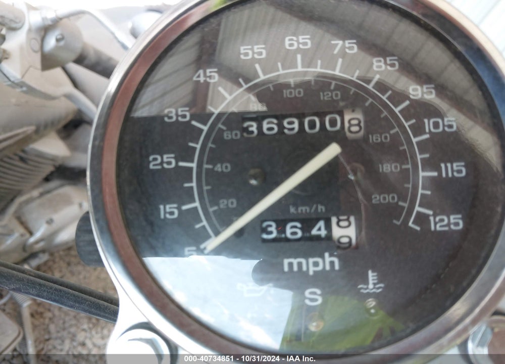 1997 HONDA VT1100 C1A VIN: 1HFSC1800VA100813