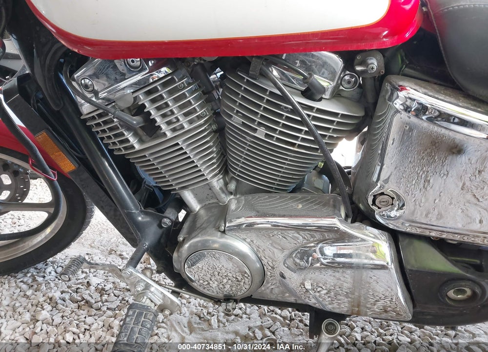 1997 HONDA VT1100 C1A VIN: 1HFSC1800VA100813