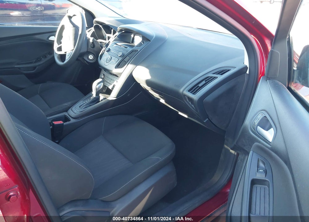 2015 FORD FOCUS SE VIN: 1FADP3F21FL287398