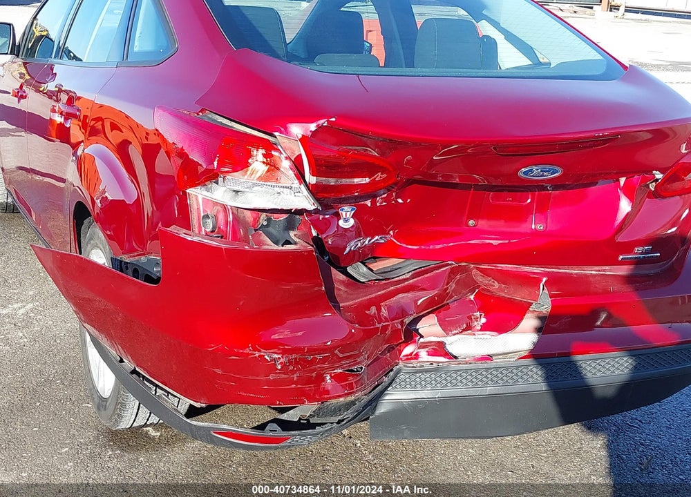 2015 FORD FOCUS SE VIN: 1FADP3F21FL287398