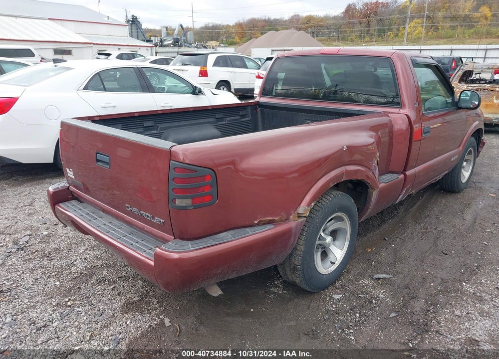 1998 CHEVROLET S-10 LS SPORTSIDE VIN: 1GCCS1441W8104890