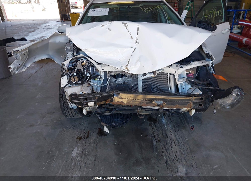 2014 TOYOTA COROLLA LE PLUS VIN: 2T1BURHE3EC172246