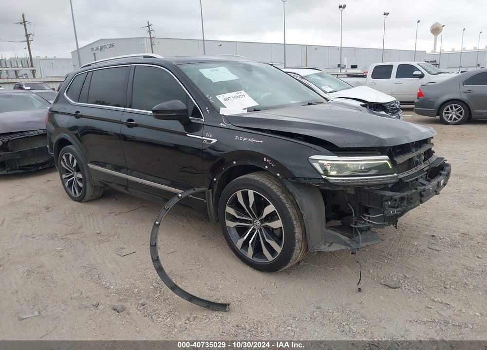 2019 VOLKSWAGEN TIGUAN 2.0T SEL PREMIUM/2.0T SEL PREMIUM R-LINE VIN: 3VV4B7AX1KM113246