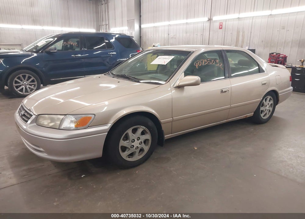 2000 TOYOTA CAMRY LE VIN: 4T1BG22K3YU960573