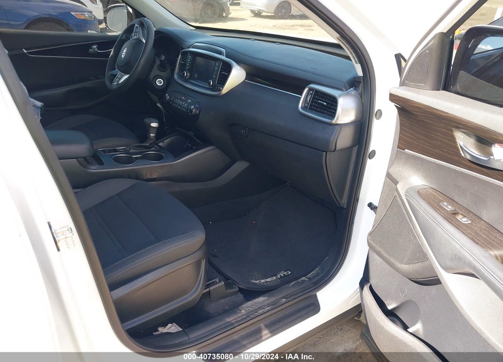 2020 KIA SORENTO 3.3L LX VIN: 5XYPG4A55LG627142