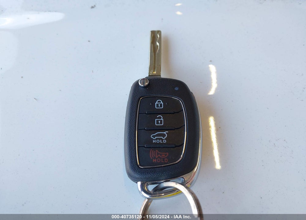 2018 HYUNDAI TUCSON SEL VIN: KM8J3CA47JU676661