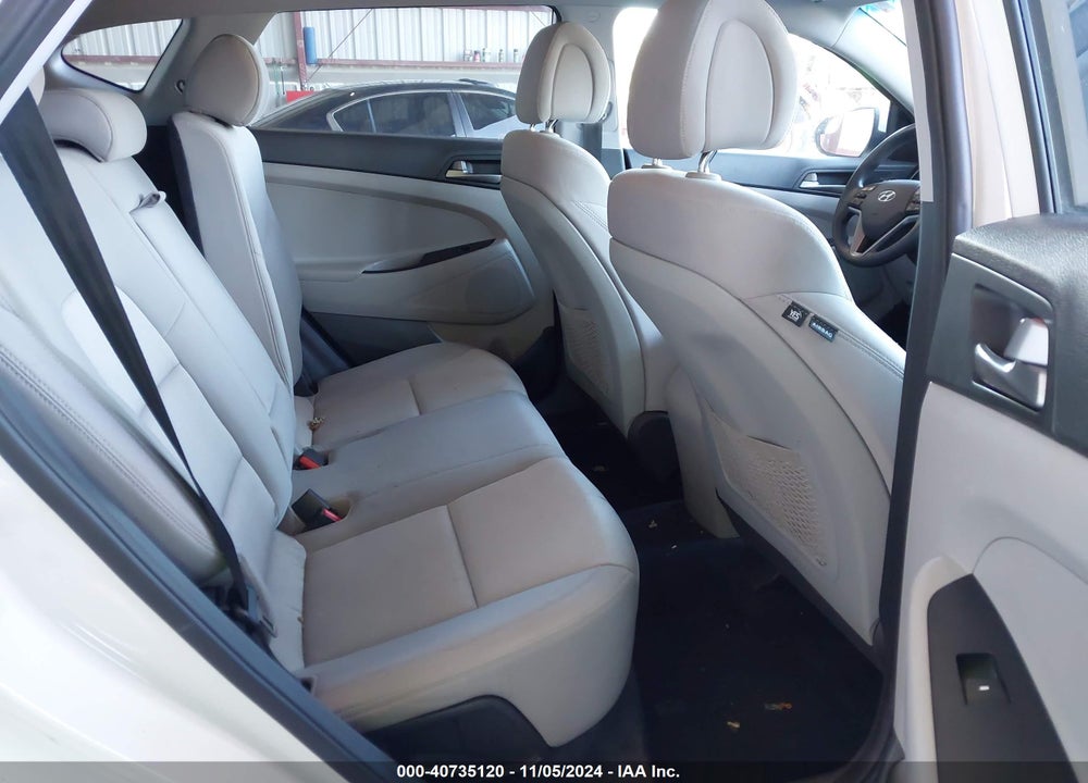 2018 HYUNDAI TUCSON SEL VIN: KM8J3CA47JU676661