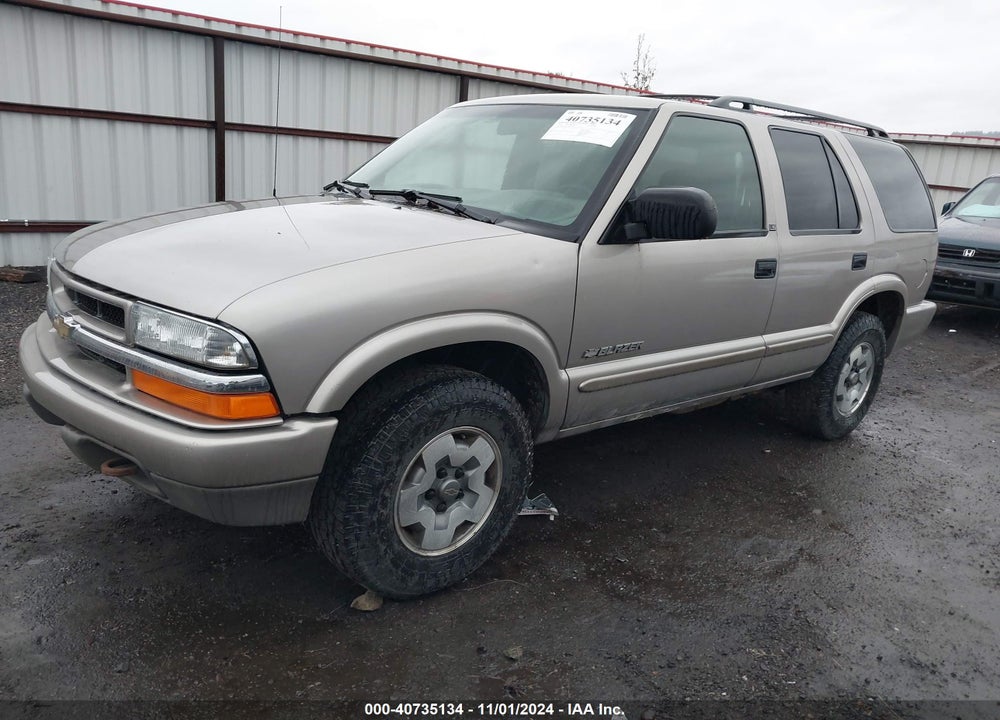 2002 CHEVROLET BLAZER LS VIN: 1GNDT13W32K148379
