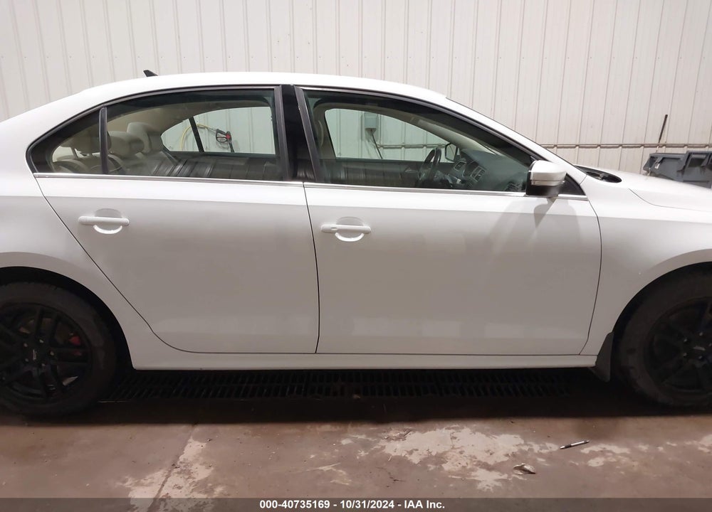 2017 VOLKSWAGEN JETTA 1.4T SE VIN: 3VWDB7AJ6HM311451