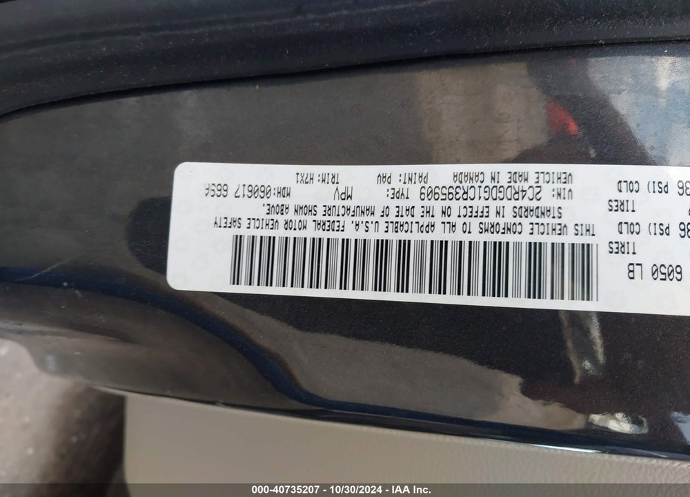 2012 DODGE GRAND CARAVAN CREW VIN: 2C4RDGDG1CR395909