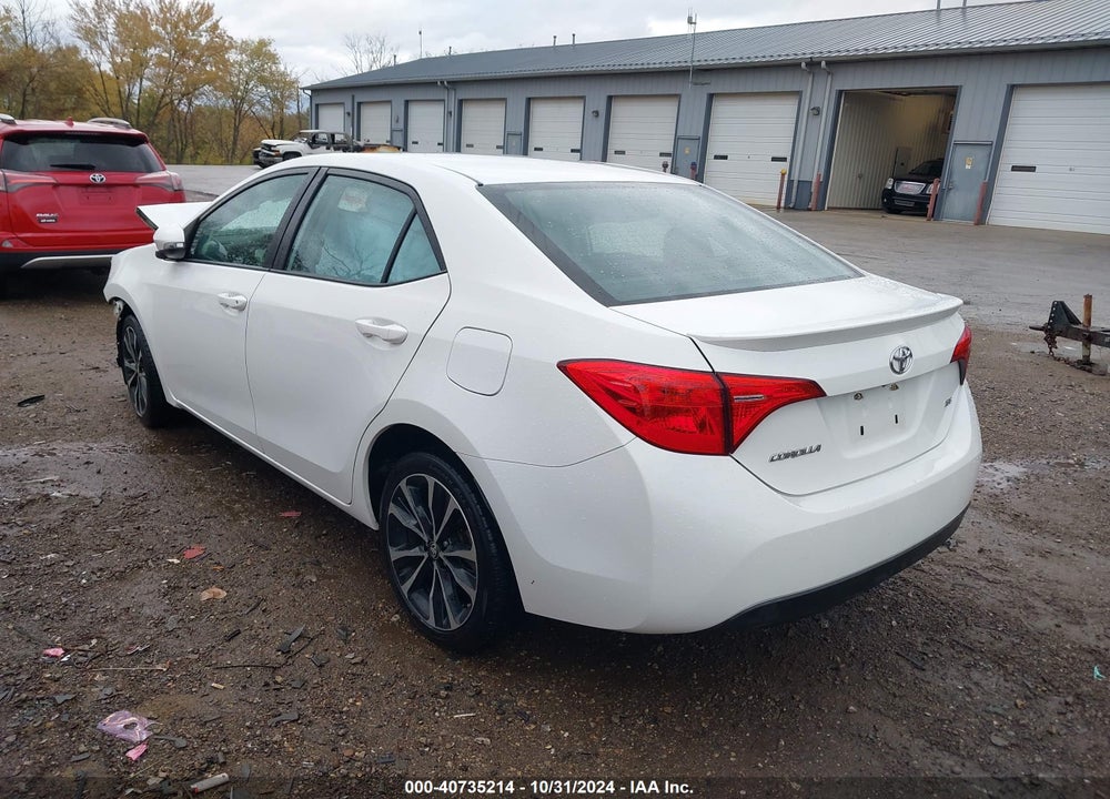 2017 TOYOTA COROLLA SE VIN: 5YFBURHE3HP628055