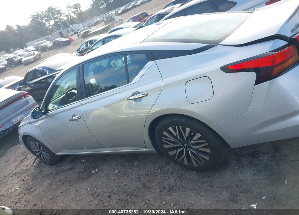 2023 NISSAN ALTIMA SV FWD VIN: 1N4BL4DV0PN319530