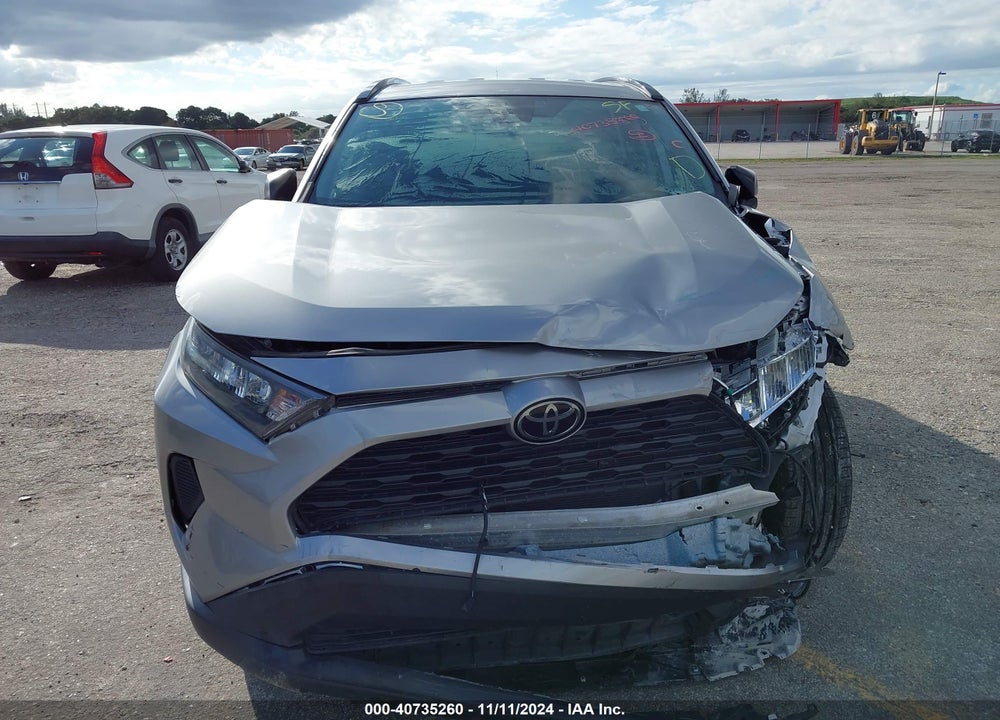 2020 TOYOTA RAV4 LE VIN: 2T3H1RFV0LC037820