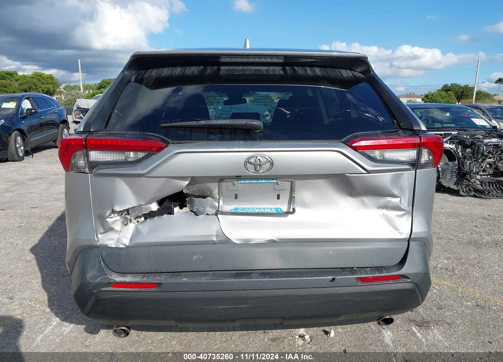2020 TOYOTA RAV4 LE VIN: 2T3H1RFV0LC037820