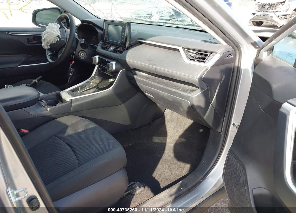 2020 TOYOTA RAV4 LE VIN: 2T3H1RFV0LC037820