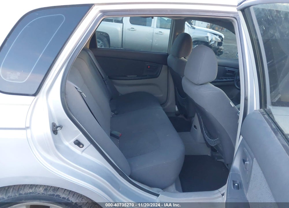 2005 KIA SPECTRA5 VIN: KNAFE161255110086