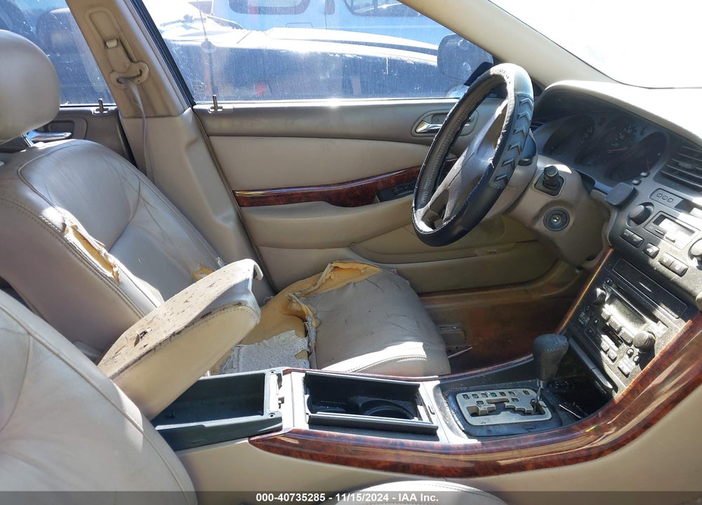 2001 ACURA TL 3.2 VIN: 19UUA56661A004316