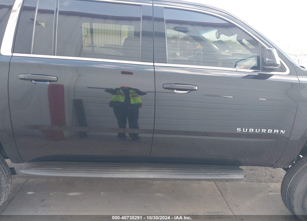 2015 CHEVROLET SUBURBAN 1500 LT VIN: 1GNSKJKC7FR600865