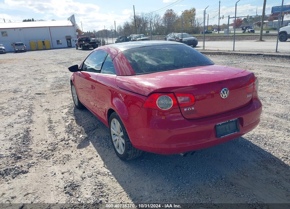 2011 VOLKSWAGEN EOS KOMFORT VIN: WVWBW7AH2BV003380