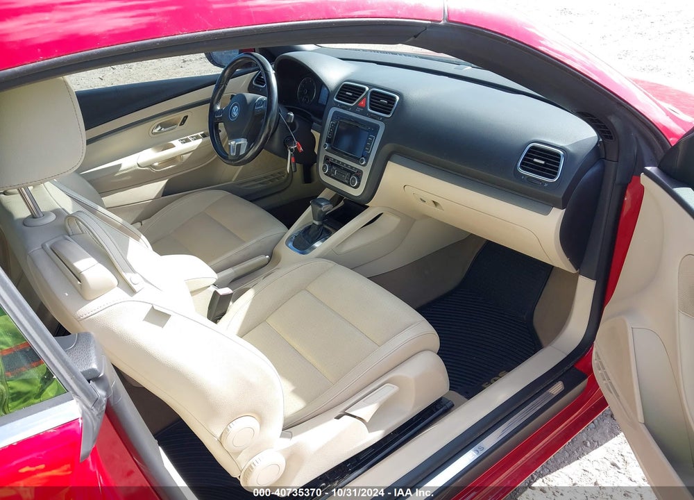 2011 VOLKSWAGEN EOS KOMFORT VIN: WVWBW7AH2BV003380