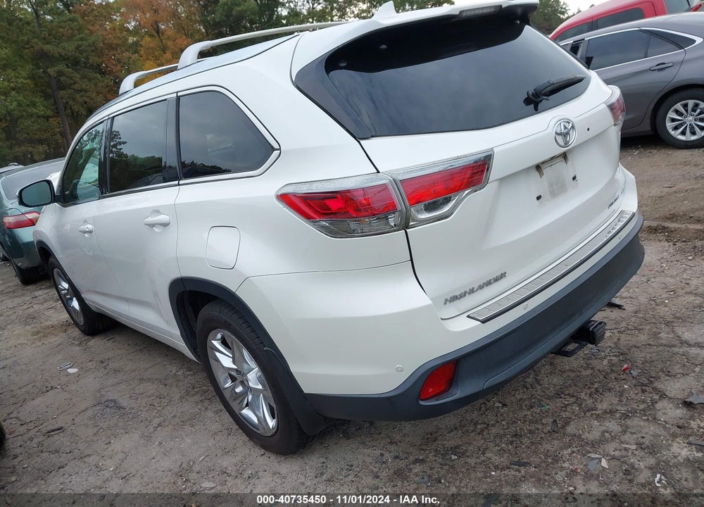 2015 TOYOTA HIGHLANDER LIMITED PLATINUM V6 VIN: 5TDDKRFH1FS203711