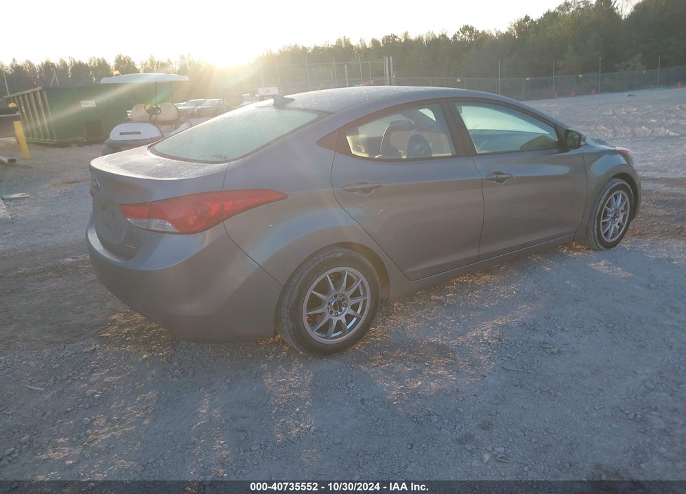 2011 HYUNDAI ELANTRA LIMITED (ULSAN PLANT) VIN: KMHDH4AE7BU083896