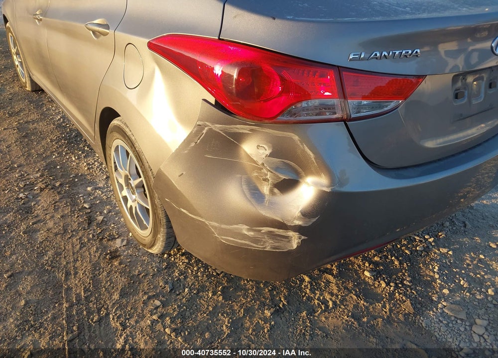 2011 HYUNDAI ELANTRA LIMITED (ULSAN PLANT) VIN: KMHDH4AE7BU083896