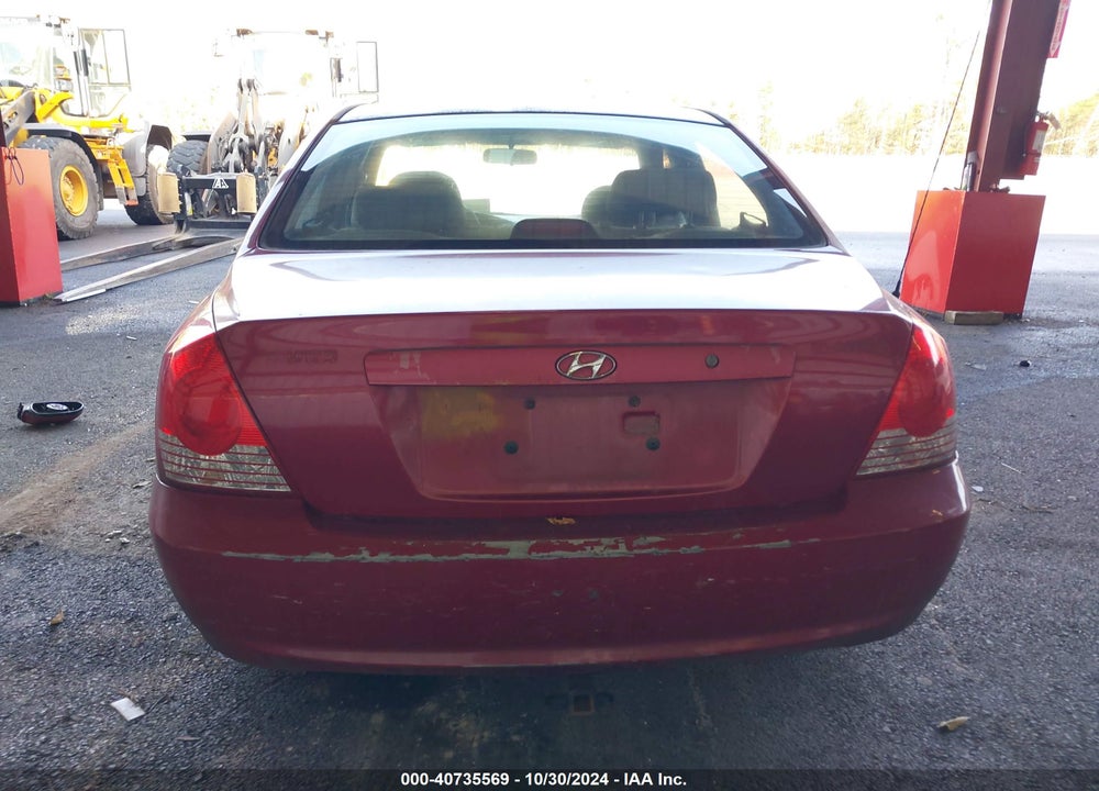 2005 HYUNDAI ELANTRA GLS/GT VIN: KMHDN46D45U073792