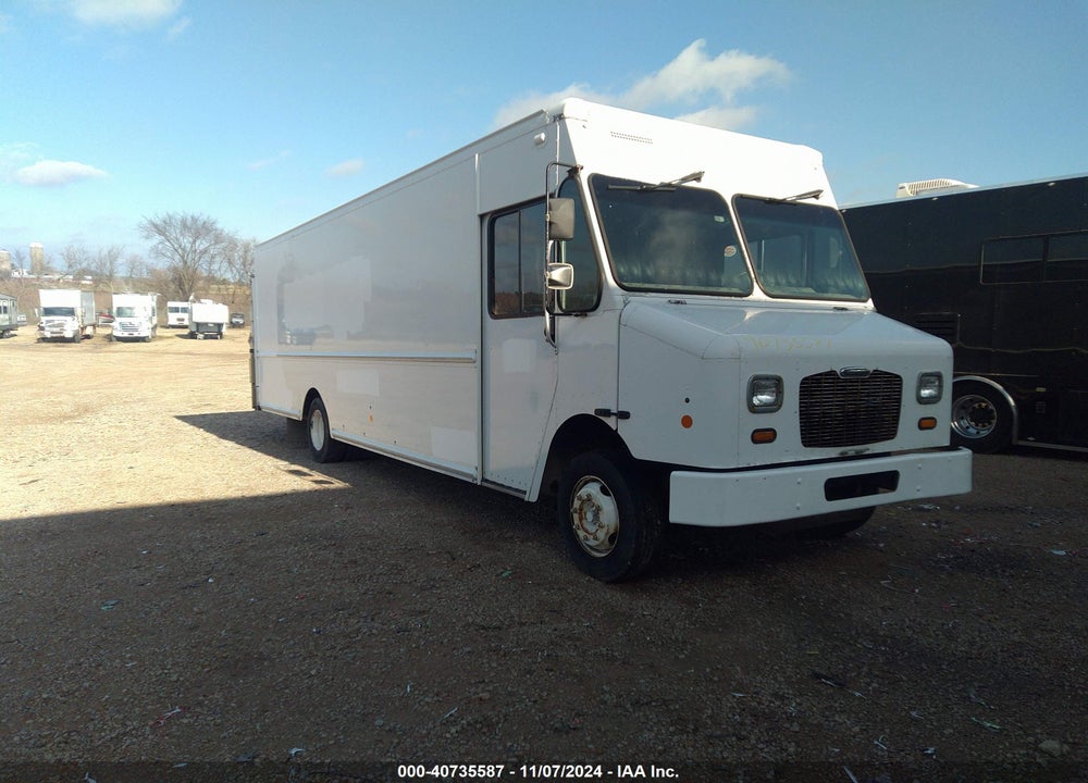 2012 FREIGHTLINER CHASSIS M LINE WALK-IN VAN VIN: 4UZAC3DV4CCBT7205