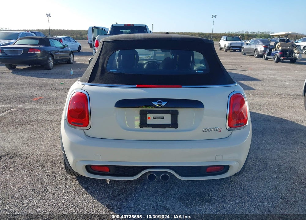 2017 MINI CONVERTIBLE COOPER S VIN: WMWWG9C34H3C81830