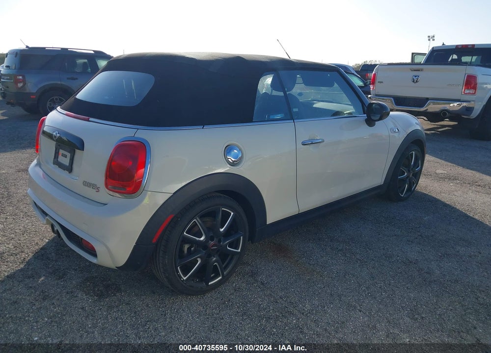 2017 MINI CONVERTIBLE COOPER S VIN: WMWWG9C34H3C81830