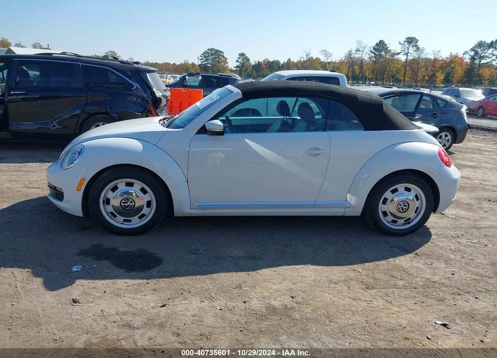 2015 VOLKSWAGEN BEETLE 1.8T CLASSIC VIN: 3VW517AT5FM810165