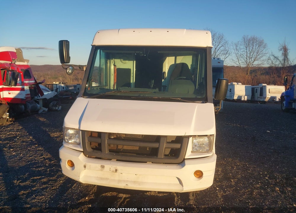 2013 ISUZU COMMERCIAL VAN VIN: JALB4T174D7W00347