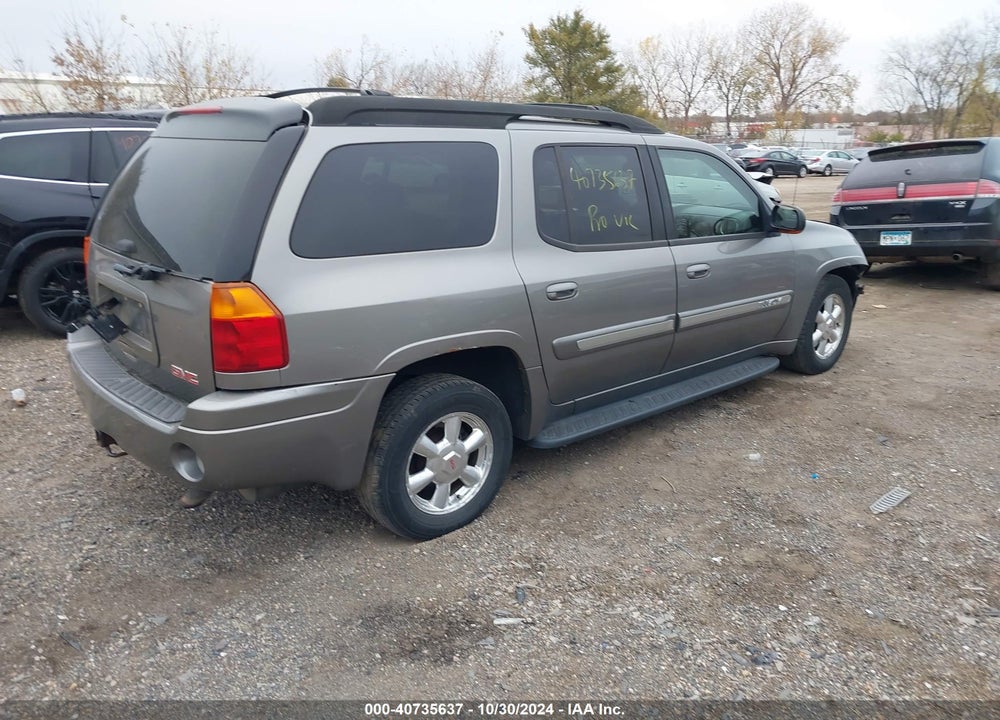 2005 GMC ENVOY XL SLT VIN: 1GKET16S056196252