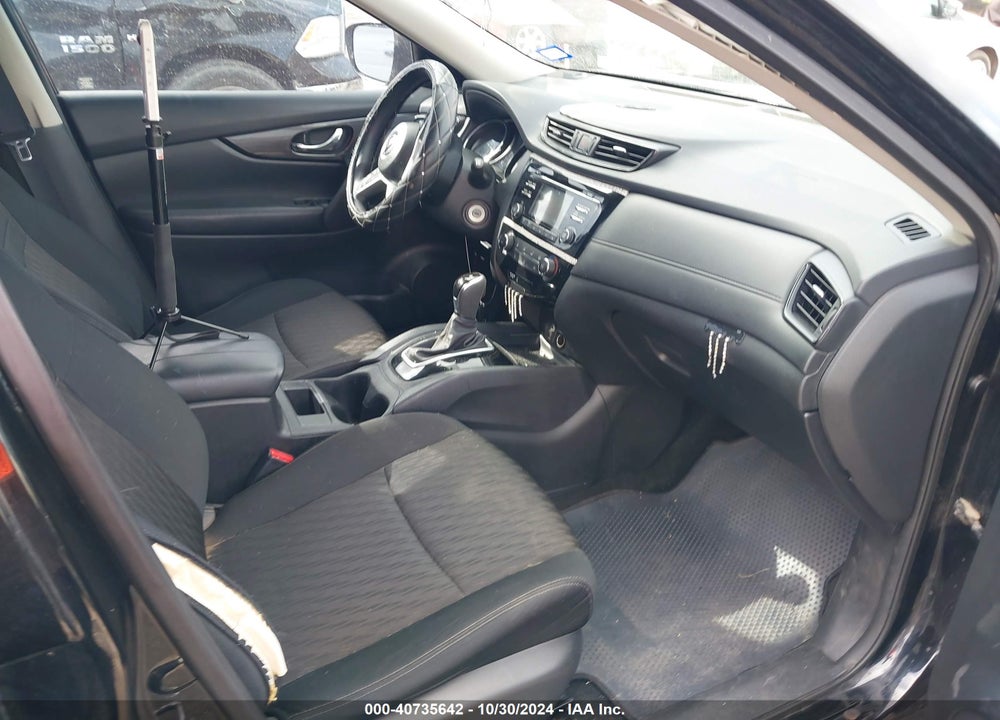 2017 NISSAN ROGUE S VIN: 5N1AT2MT0HC886306