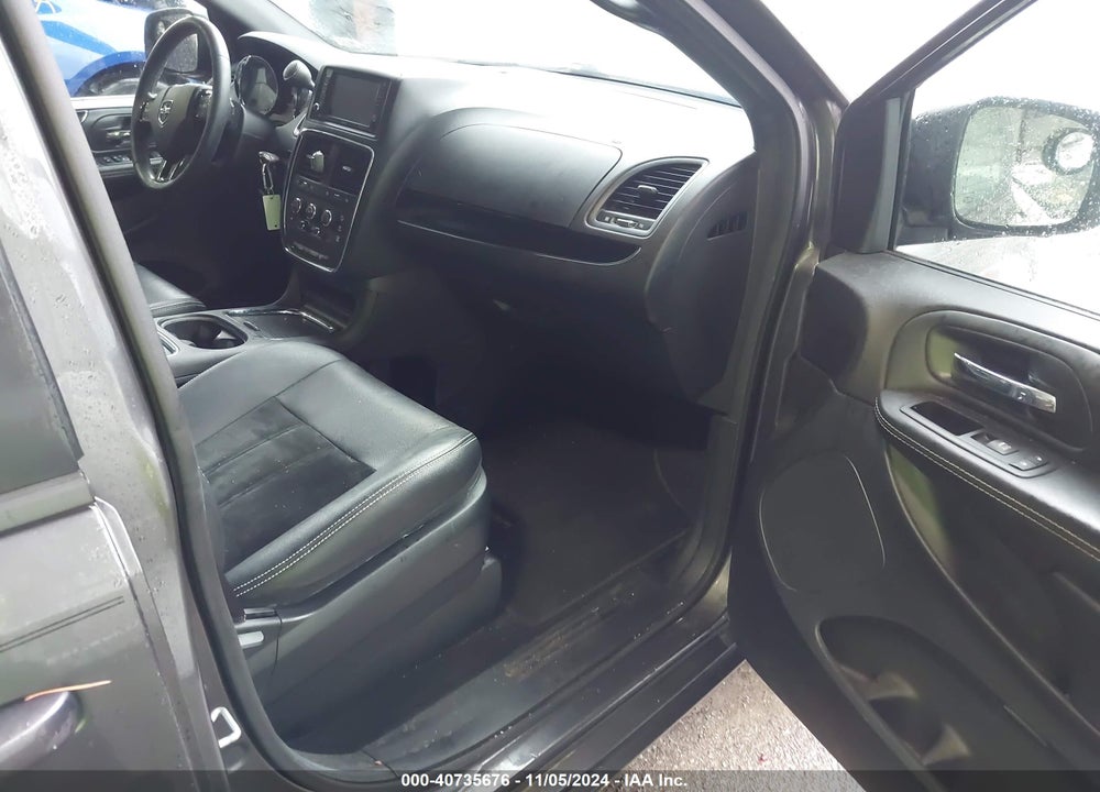 2018 DODGE GRAND CARAVAN SXT VIN: 2C4RDGCG1JR137131