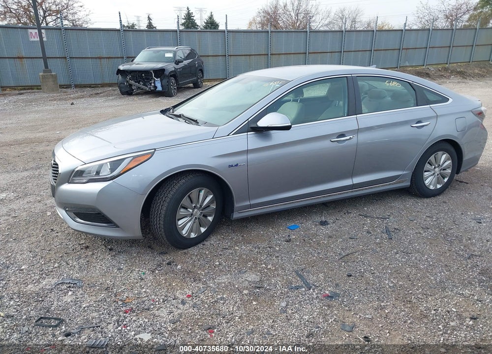 2016 HYUNDAI SONATA HYBRID SE VIN: KMHE24L14GA024734