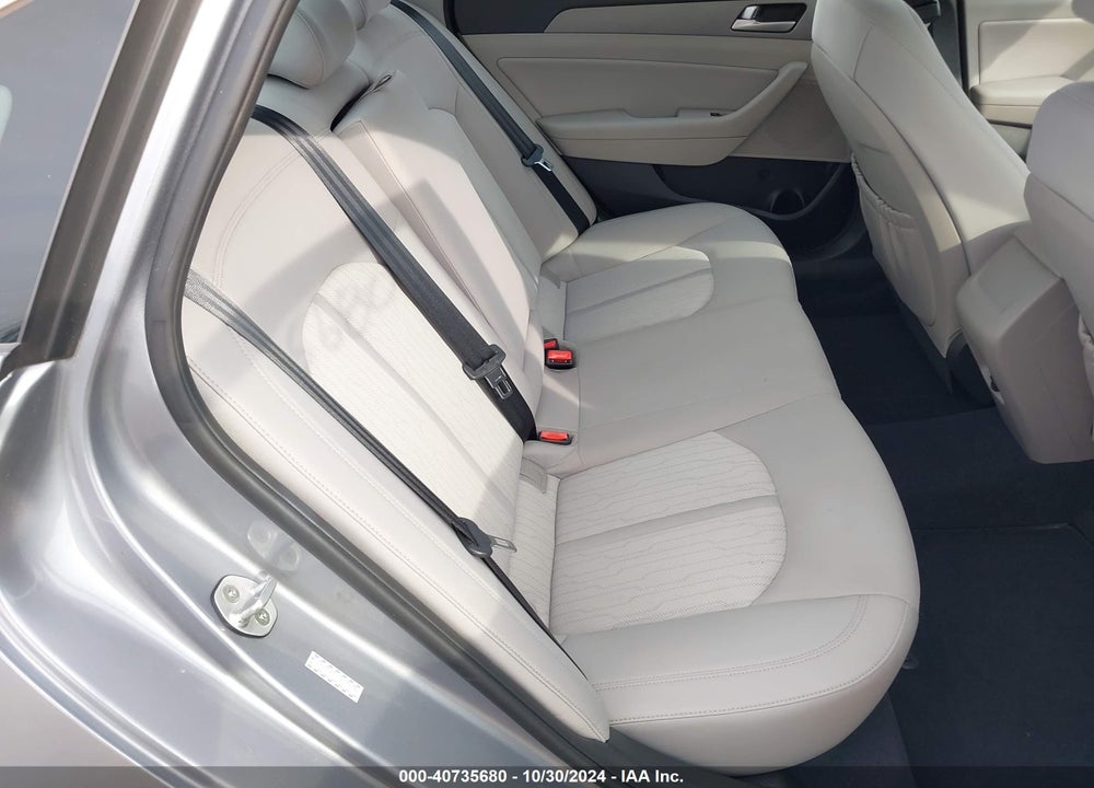 2016 HYUNDAI SONATA HYBRID SE VIN: KMHE24L14GA024734