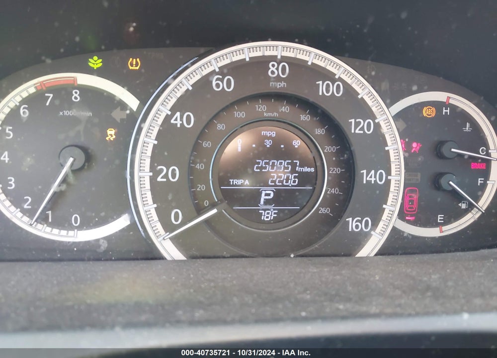 2015 HONDA ACCORD LX VIN: 1HGCR2F34FA039730