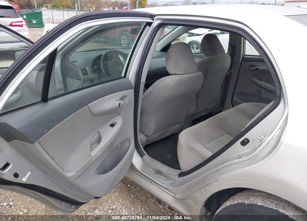 2009 TOYOTA COROLLA VIN: JTDBL40E699068587