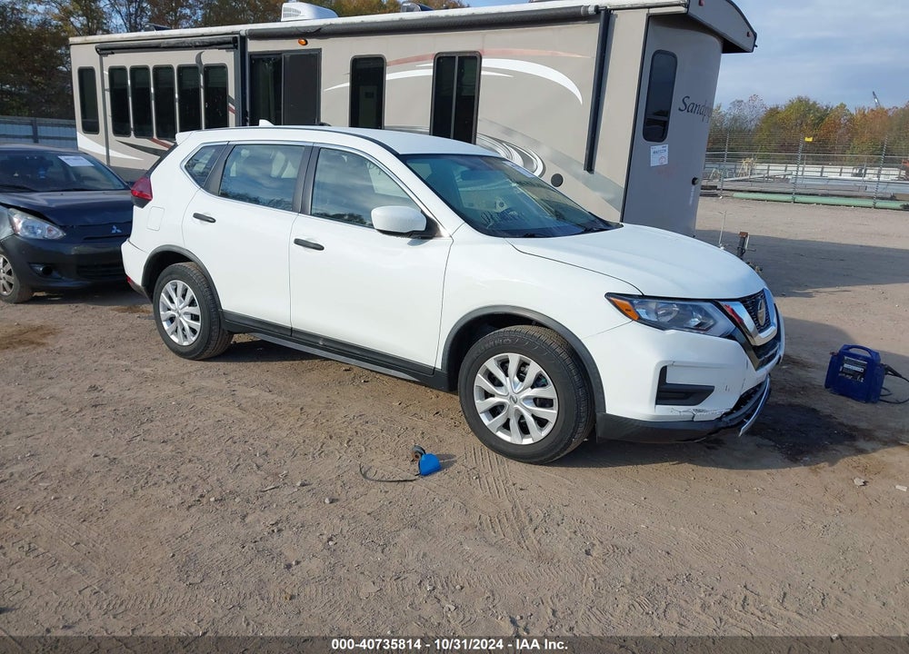 2018 NISSAN ROGUE S VIN: KNMAT2MT0JP566440