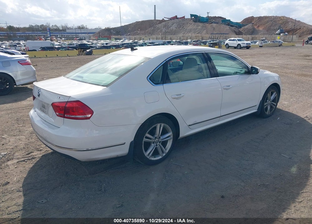 2015 VOLKSWAGEN PASSAT 1.8T SEL PREMIUM VIN: 1VWCT7A36FC078874