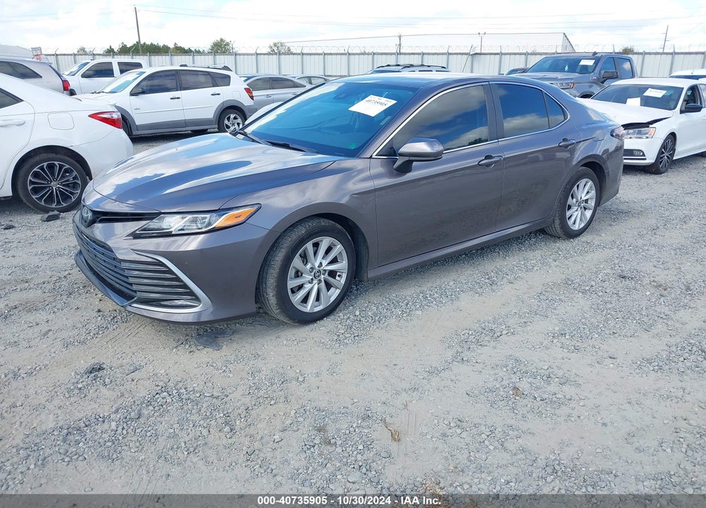 2022 TOYOTA CAMRY LE VIN: 4T1C11AK4NU660618