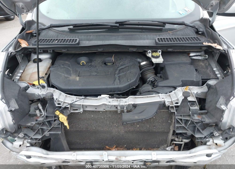 2015 FORD ESCAPE SE VIN: 1FMCU0G98FUB32569