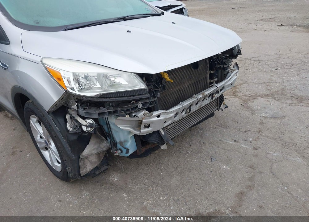 2015 FORD ESCAPE SE VIN: 1FMCU0G98FUB32569