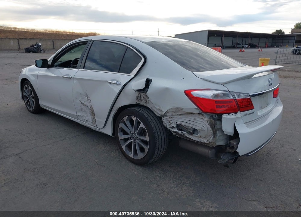 2015 HONDA ACCORD SPORT VIN: 1HGCR2F50FA145075