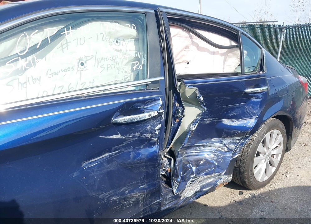 2013 HONDA ACCORD EX-L VIN: 1HGCR2F85DA015848