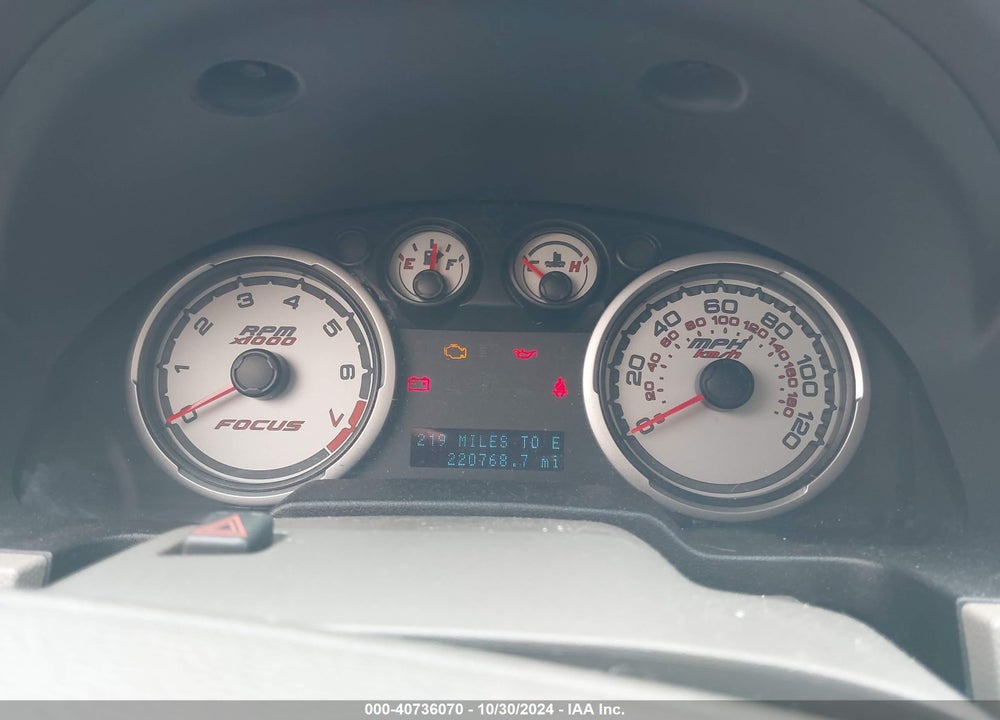 2011 FORD FOCUS VIN: 1FAHP3EN8BW179902